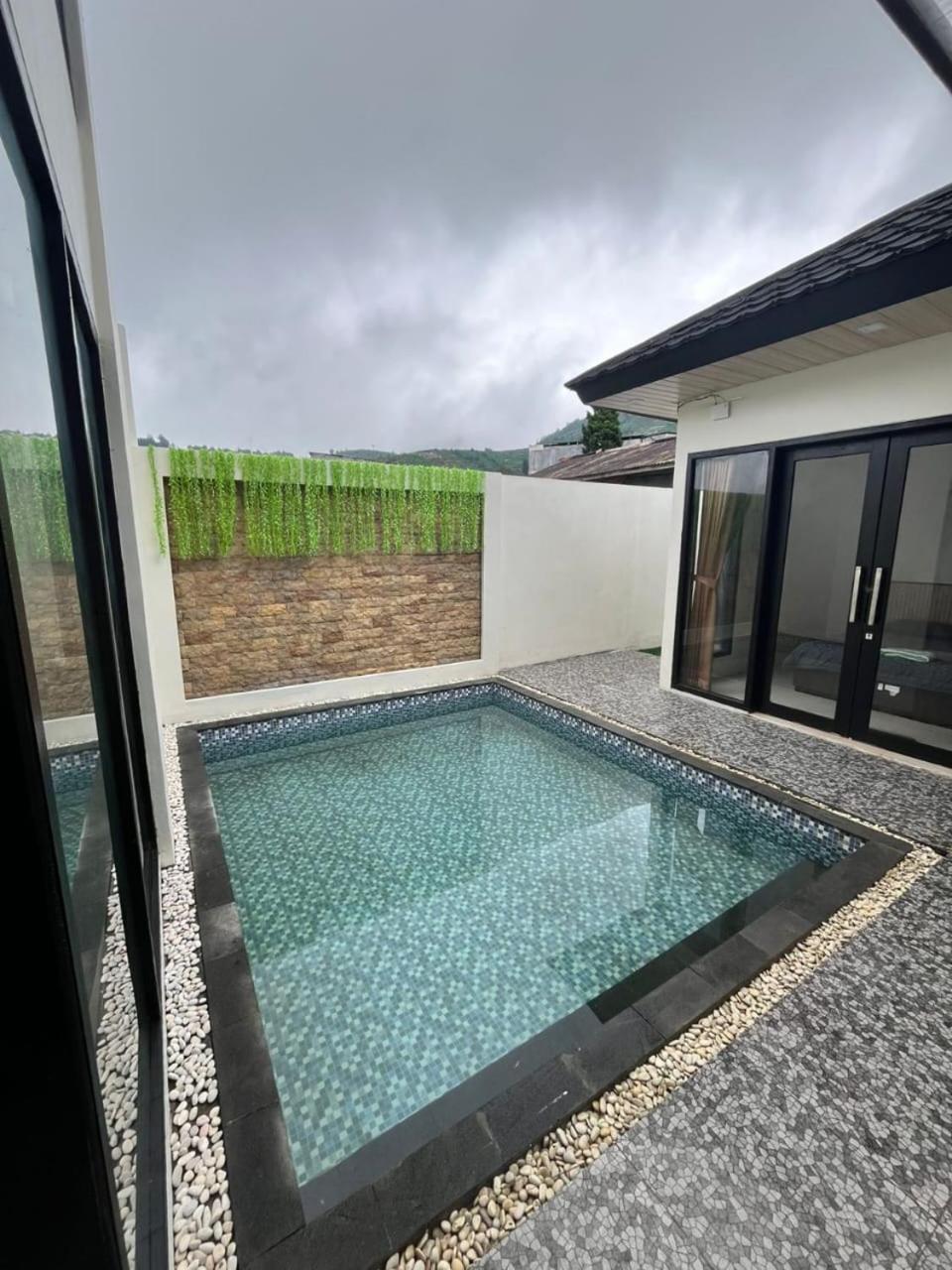 Villa Bintang Sikunir 2 ウォノソボ エクステリア 写真